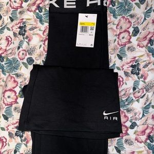 Nike High-Waisted Flared Leggings